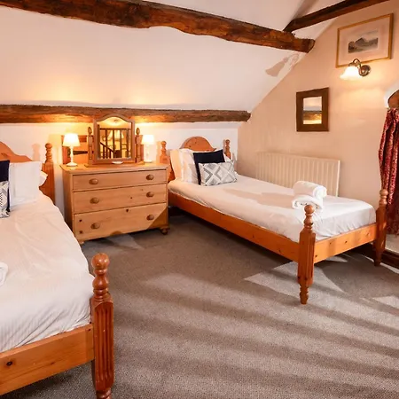 Ferienhaus Wayside Clappersgate *