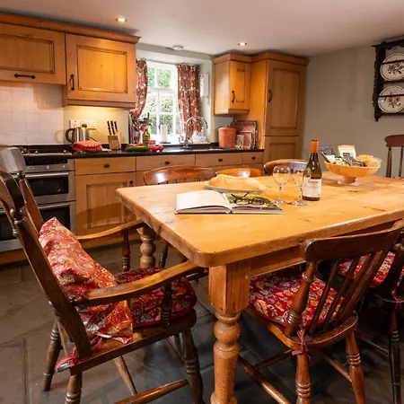 Wayside Clappersgate Ambleside